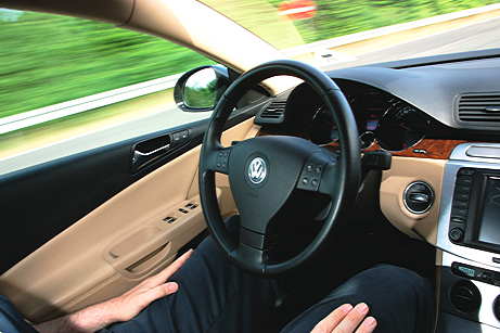 110623-VWTemporaryAutoPilot-461